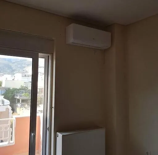 Appartamento α οροφου με θεα στο βουνο Karystos (Evia)